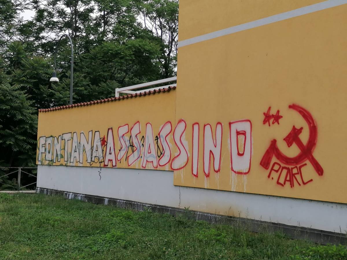 "Fontana assassino", scritta choc dei Carc su un muro di Milano