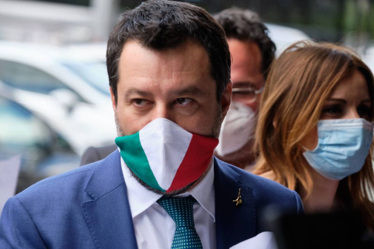 Salvini gela Conte: "Recovery Fund? I soldi arriveranno fra un anno"