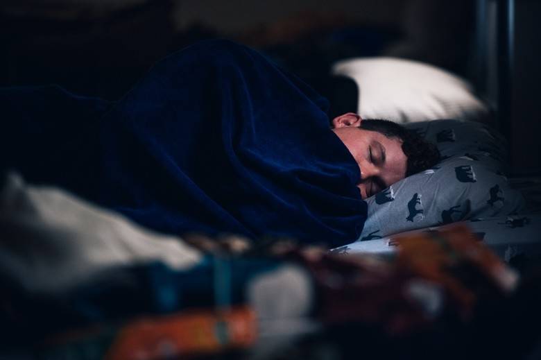 "Paralizzati nel sonno": ecco come e quando accade
