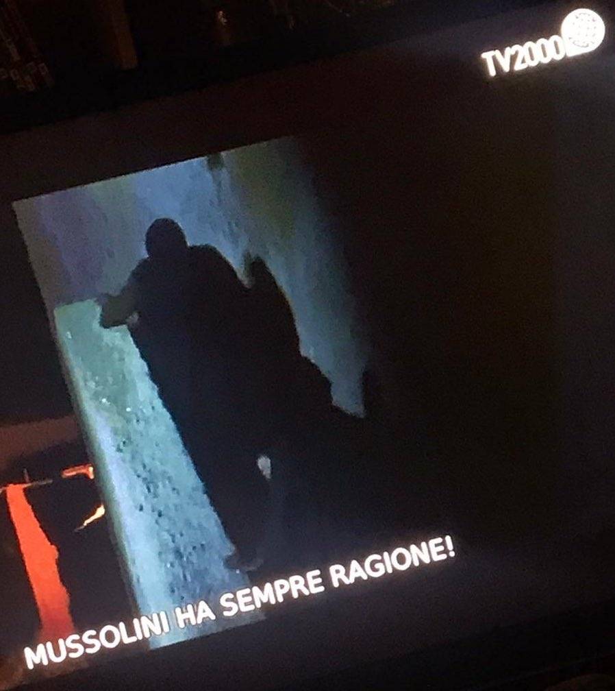 La frase su Tv2000 durante un film biblico: "Mussolini ha sempre ragione"