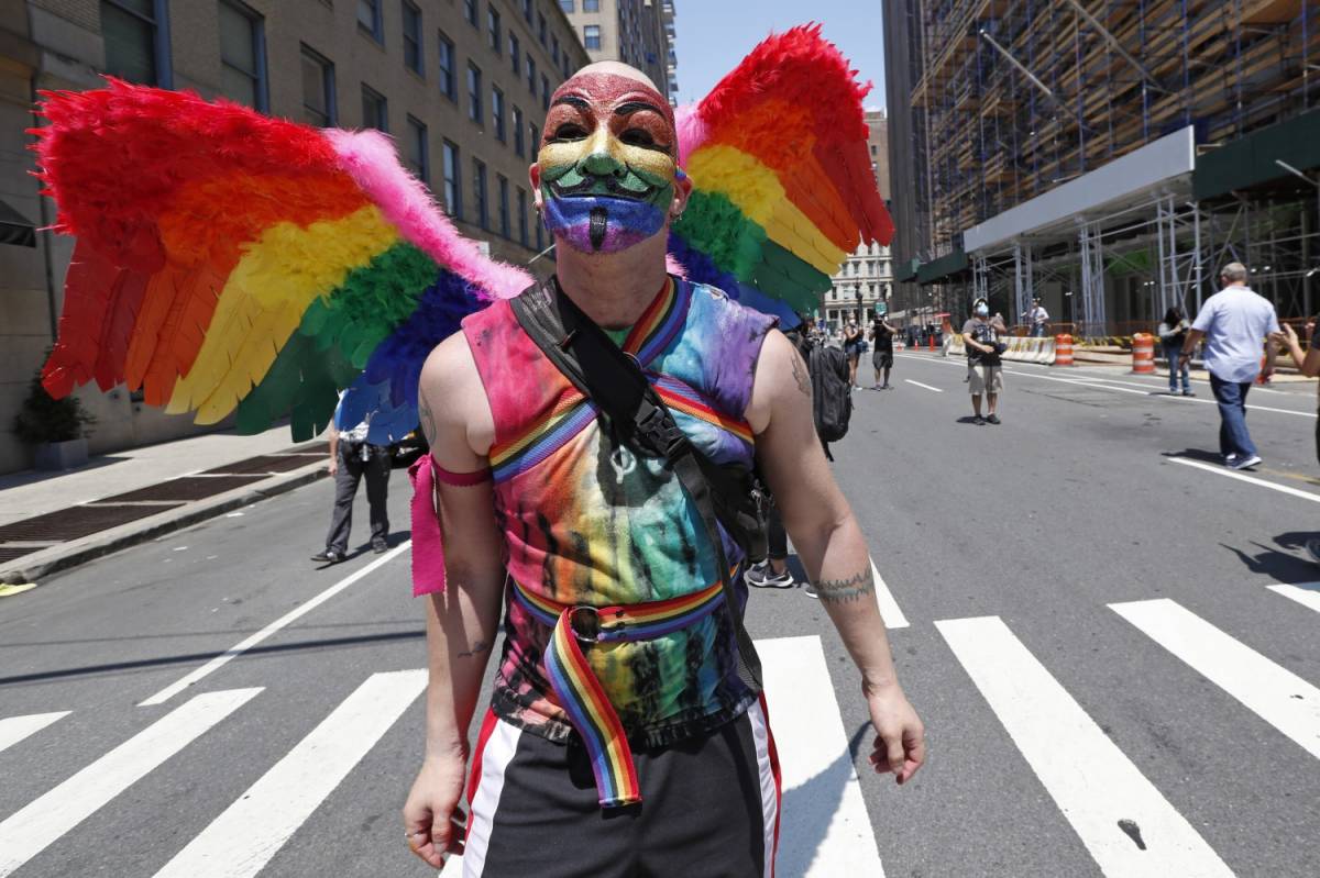 Se il Pride Month diventa marketing: così i brand celebrano l'orgoglio gay