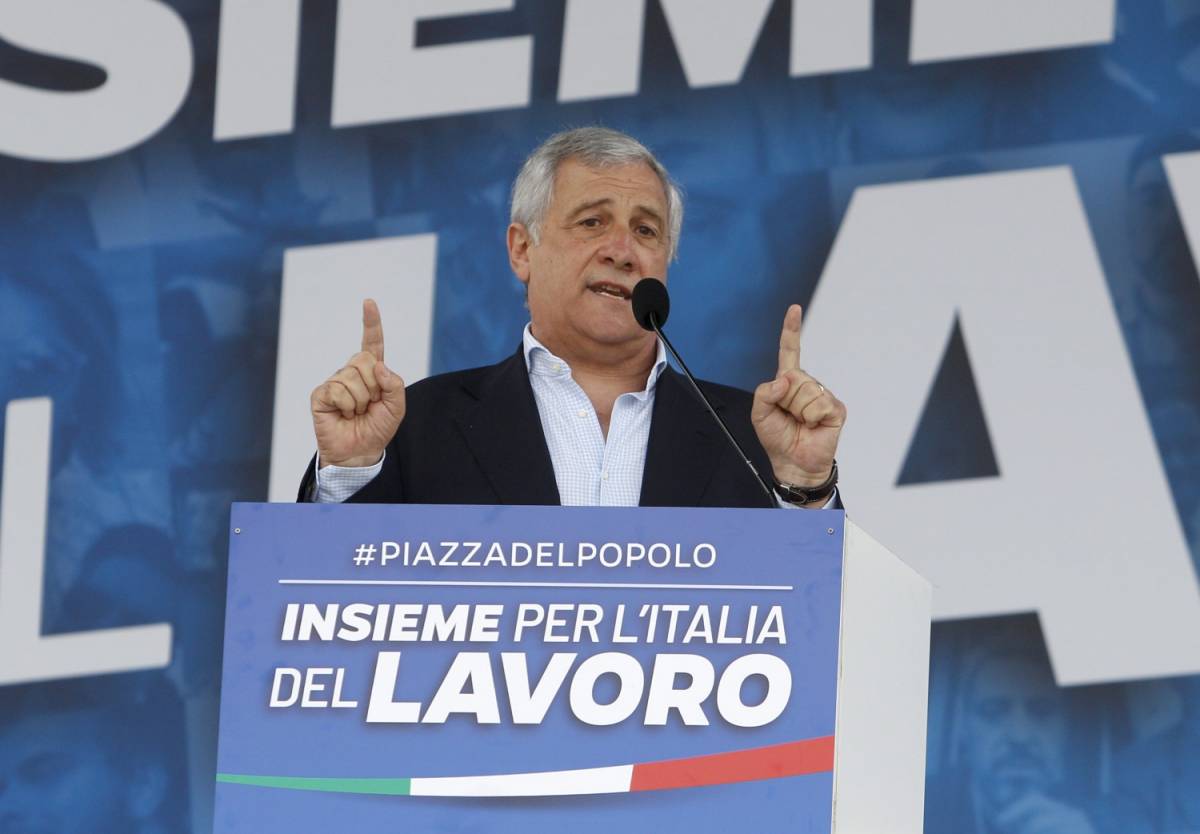 Antonio Tajani: "Biden a 78 anni darà un contributo allo sforzo produttivo del suo Paese"