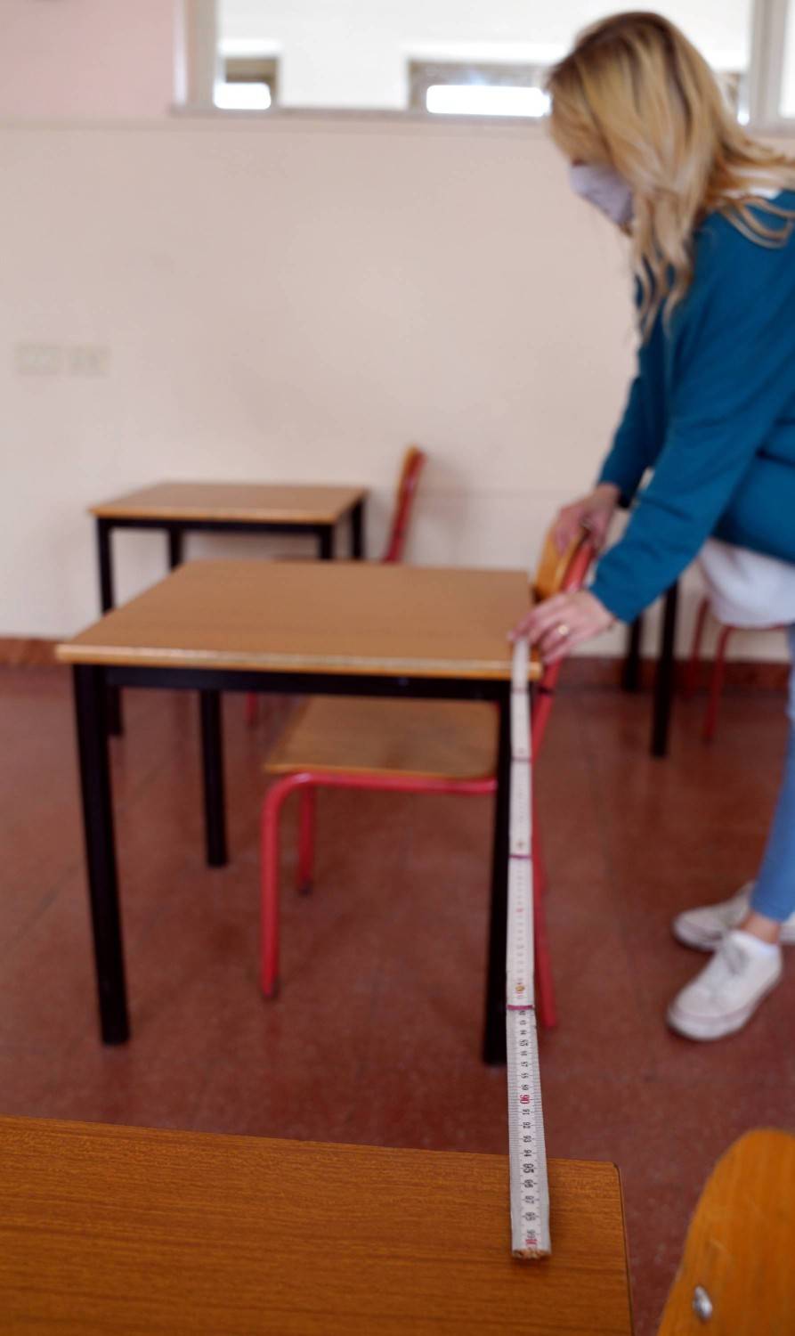 In aula da Parigi a Wuhan. La scuola è il banco di prova