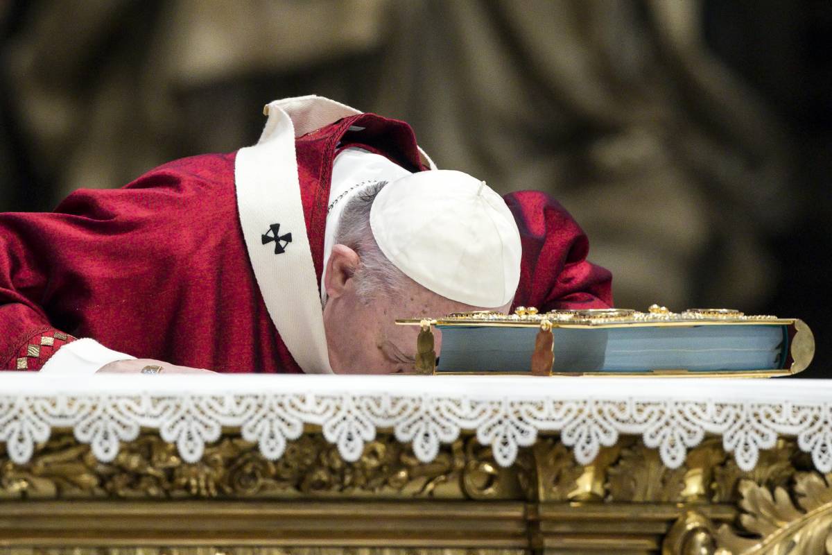 Il Papa adesso è in "trappola": ecco cosa ha fermato Bergoglio