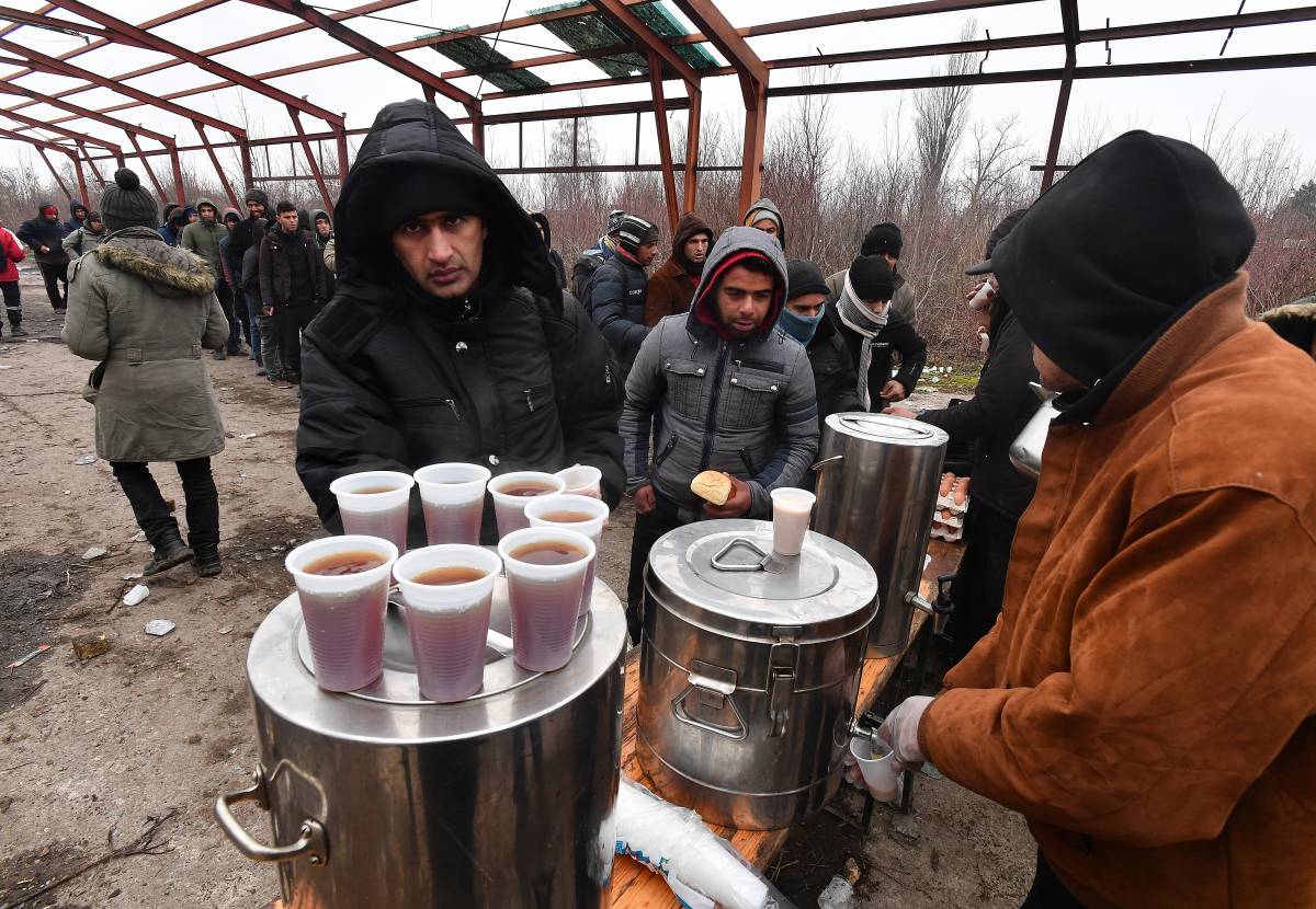 "Ne aspettiamo milioni": è allarme per i "migranti invernali"