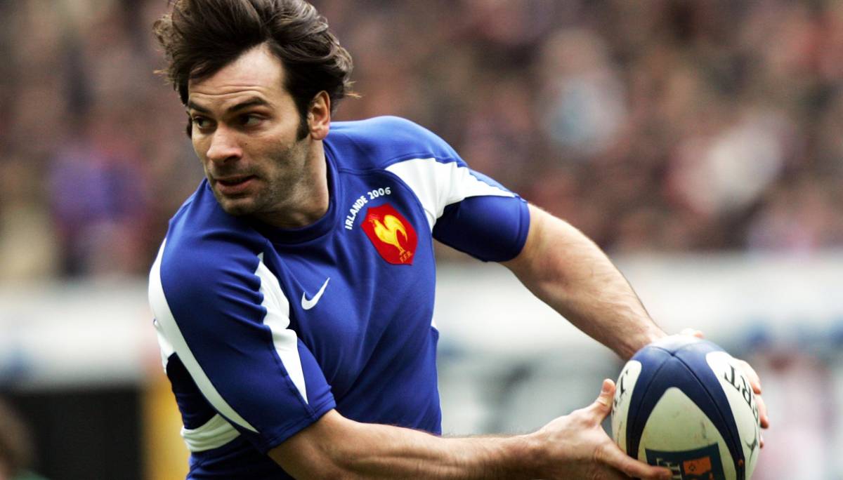 Francia, la leggenda del rugby muore al parco. Volo di dieci metri per il "principe" Dominici