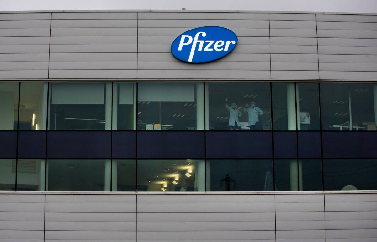"Non ci mandano tutti i vaccini": Cosa sta succedendo a Pfizer