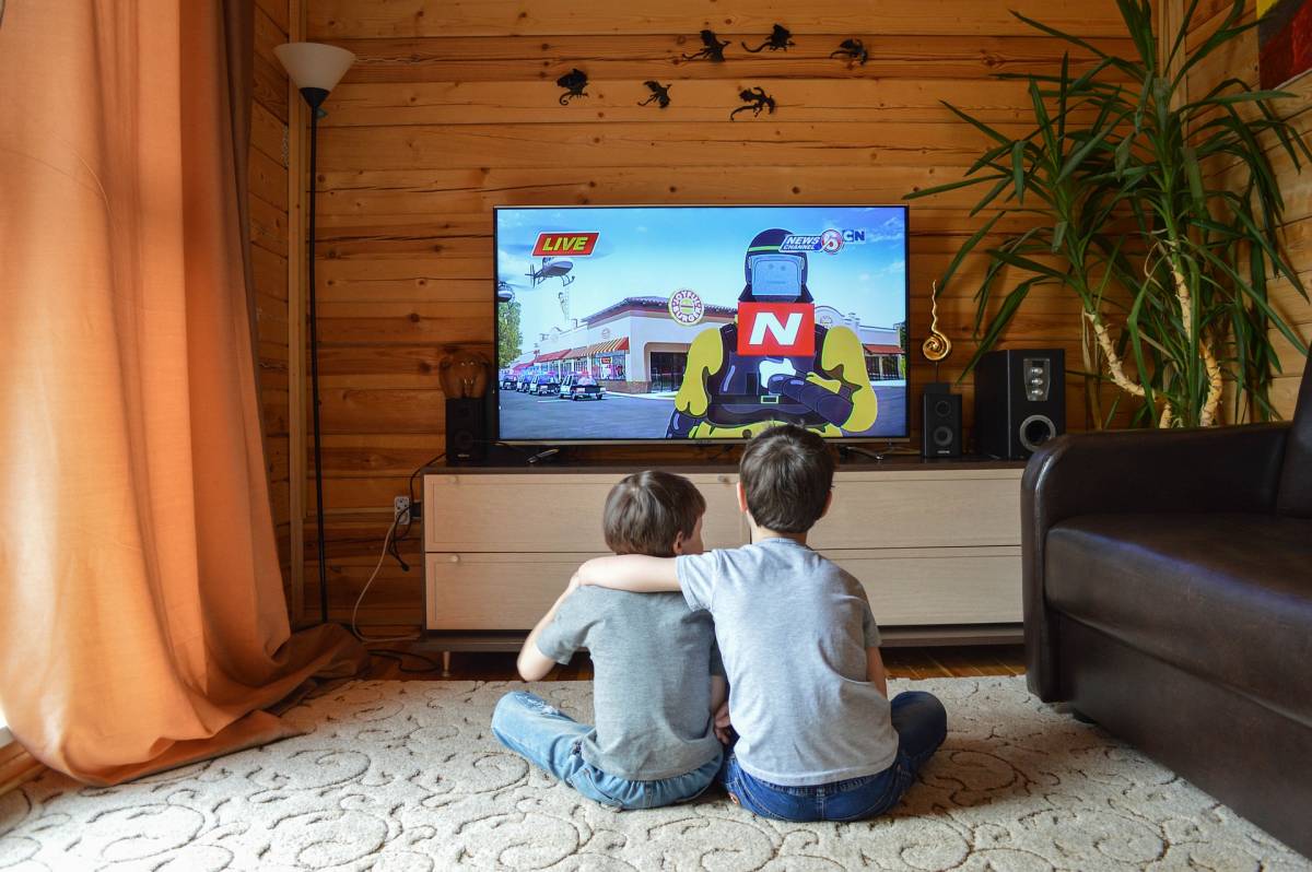 C'è il bonus tv: 100 euro a tutti per cambiar televisore