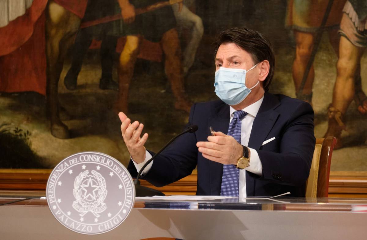 Conte e l'enigma del consenso: fa danni, ma il suo stile piace