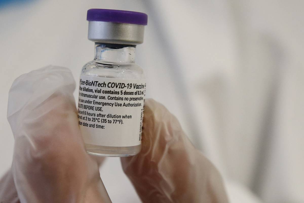 Ancora troppo pochi i vaccinati Arcuri ammette: il piano è "in divenire"