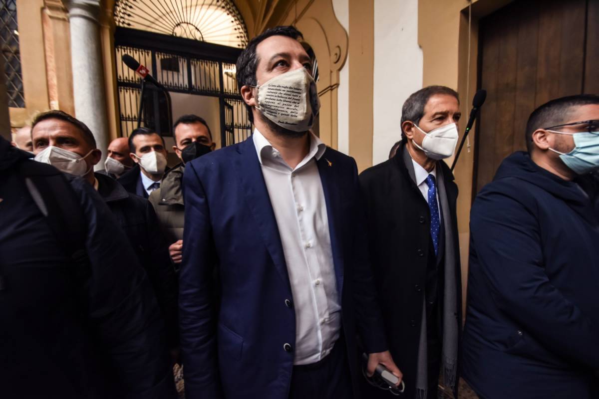 Open Arms, ecco gli 8 punti che smontano le accuse a Salvini