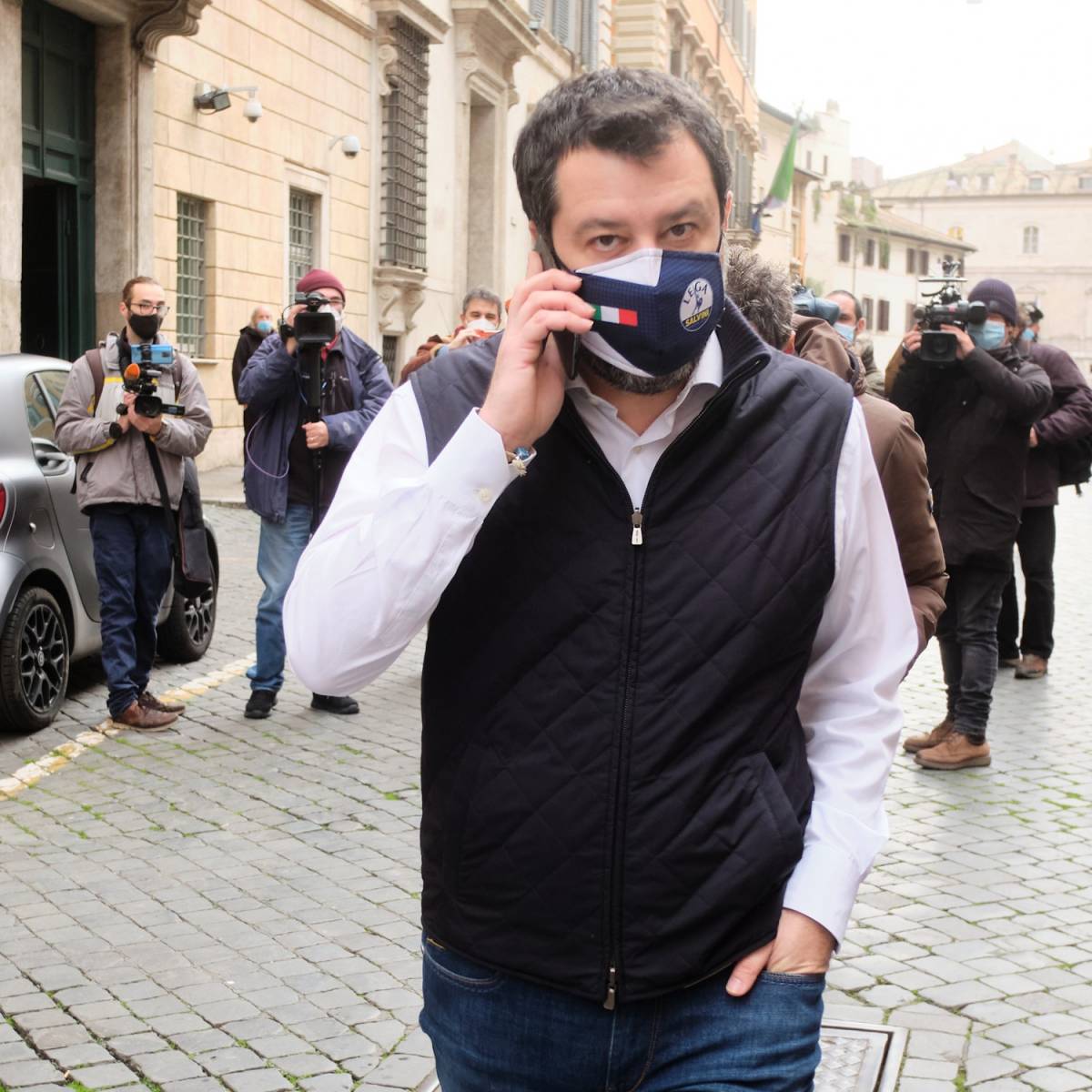 Salvini a giudizio per vilipendio delle toghe. "Mai criticato singoli giudici, ma un sistema"