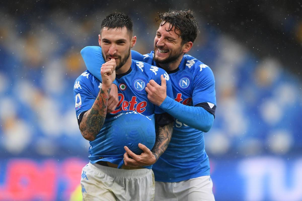 "Valanga" Napoli, messaggio da sei gol alla Juventus