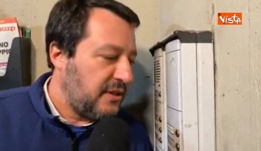 Blitz nella casa della "citofonata"di Salvini: coppia nei guai per spaccio