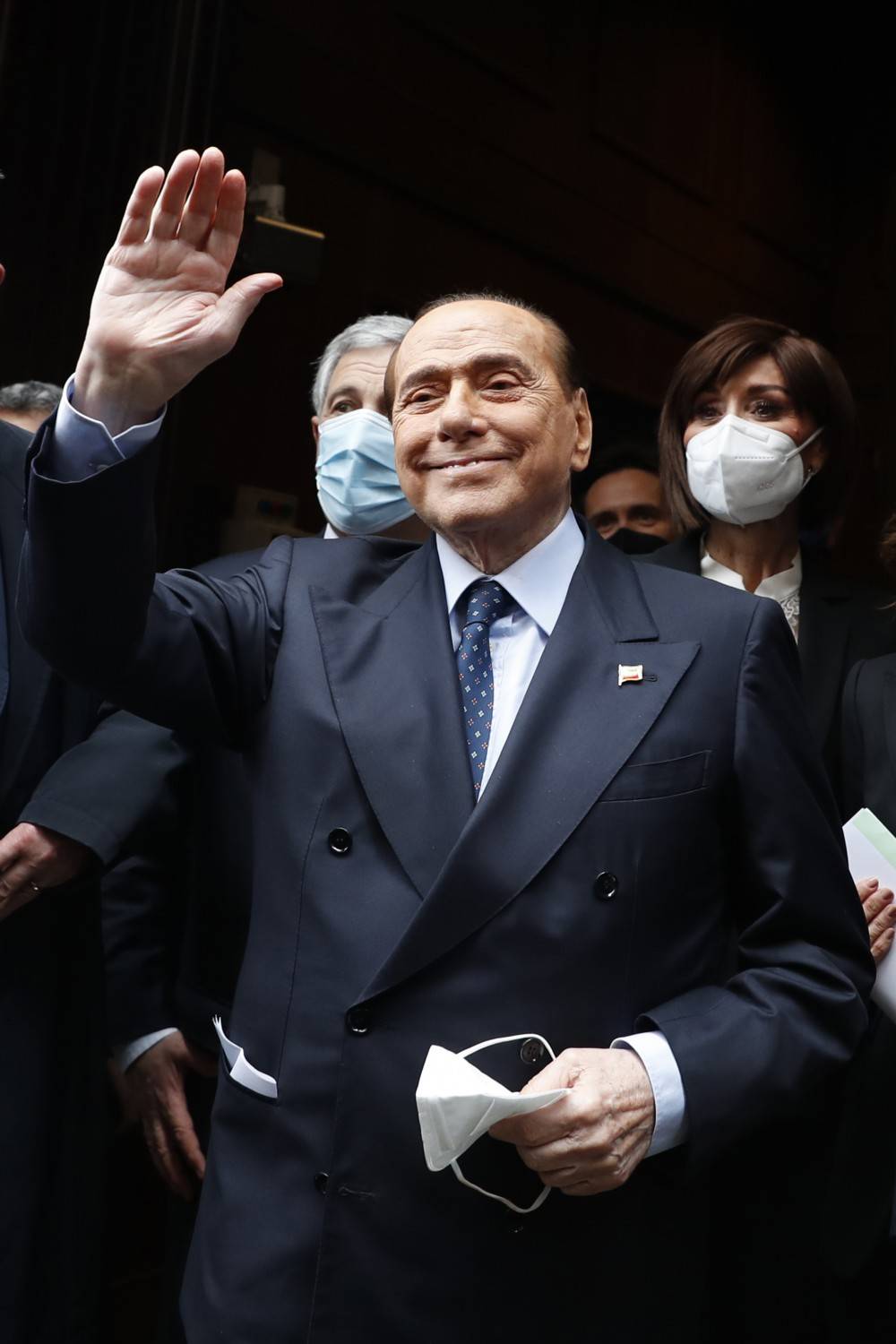 Berlusconi: "Forza Italia farà la sua parte. Auguri a Draghi"