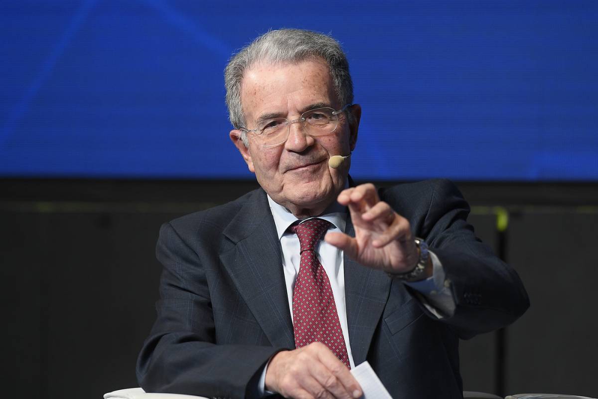 Prodi dà l'addio al Quirinale con rancore. Attacca tutti i partiti della maggioranza