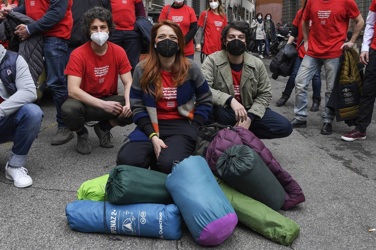 "Le Sardine a Roma? Legale..." Santori non accetta le critiche