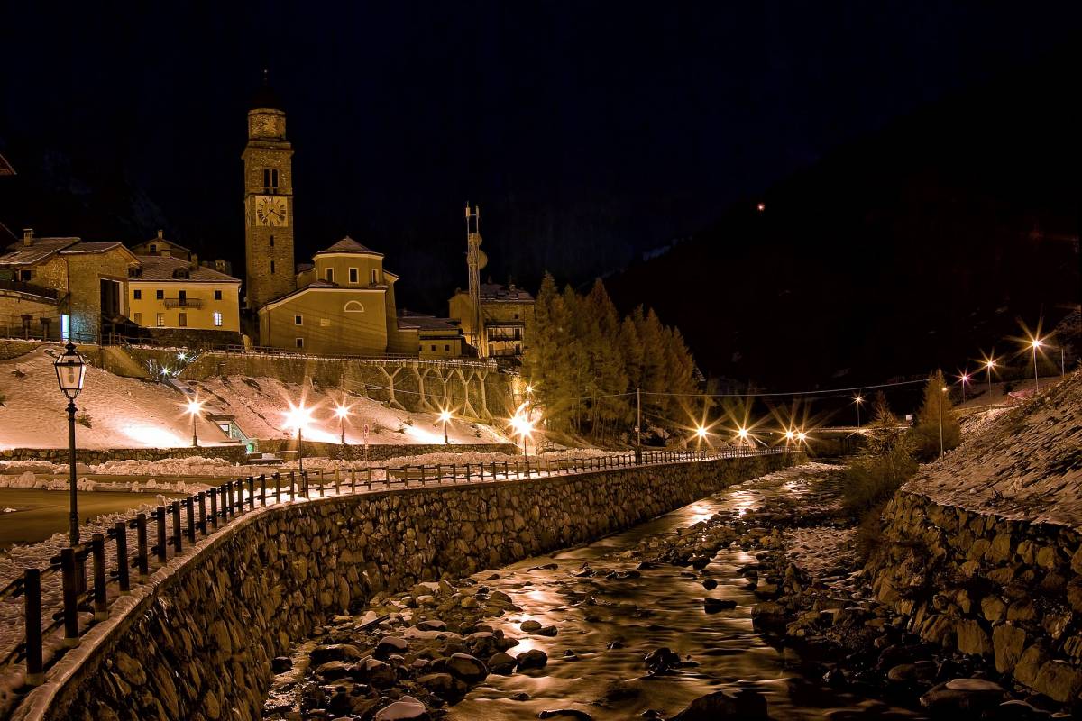 Adesso la Valle d'Aosta sceglie di blindarsi. "Seconde case, stop per chi viene da fuori"