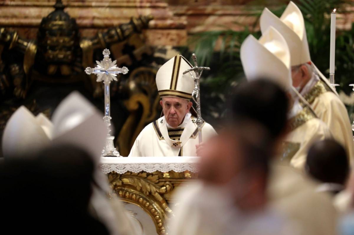 Vaticano, ora scoppia la "bufera" delle Messe a San Pietro