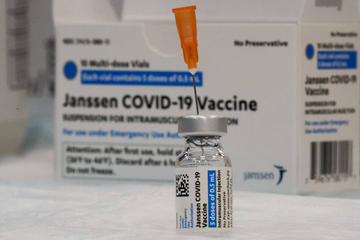 efficacia in calo perche i vaccinati con johnson johnson dovranno fare il richiamo ilgiornale it