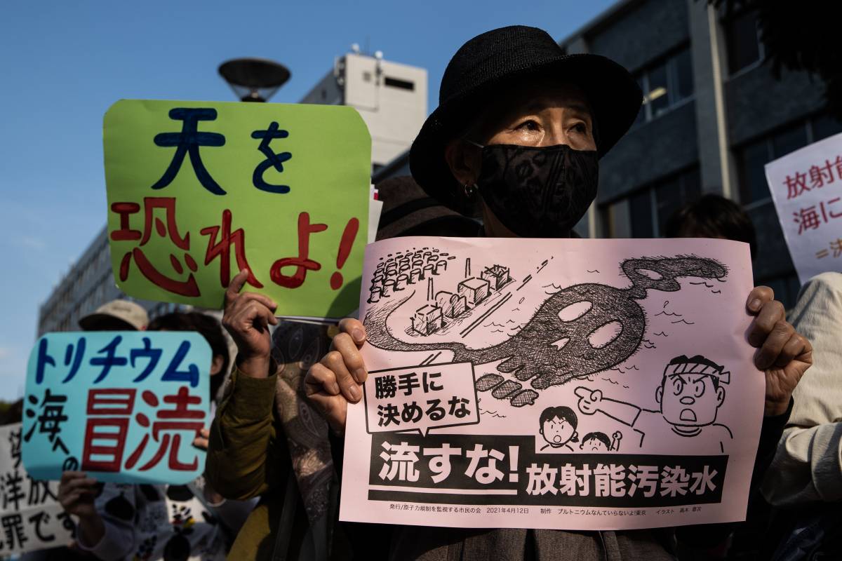 Fukushima, in mare l'acqua contaminata. Il Giappone fa infuriare Cina e Sud Corea