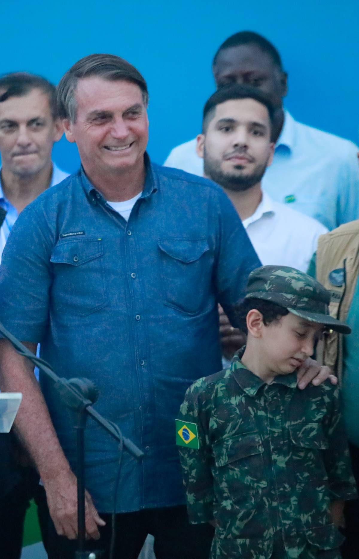 Bolsonaro ricoverato. "Problemi dopo la coltellata"