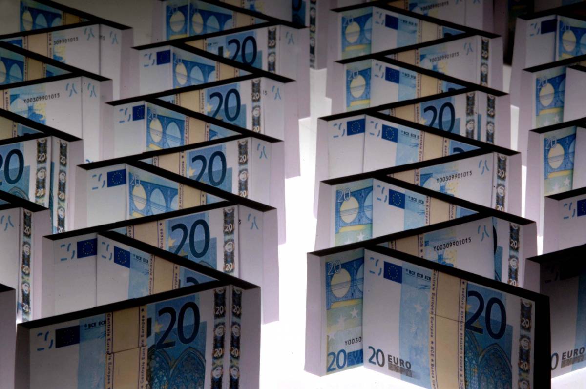 Da gennaio rivoluzione pagamenti: cosa cambia sui contanti