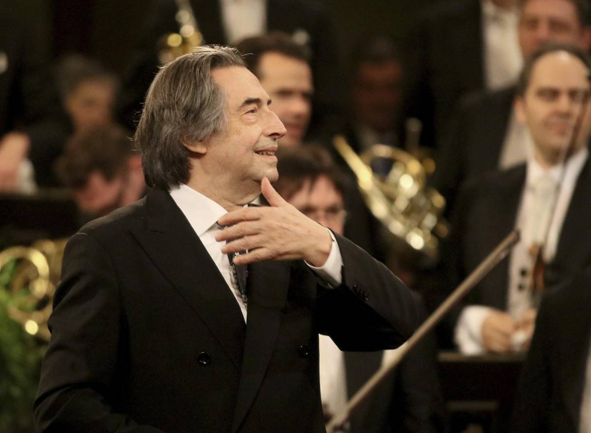 Riccardo Muti riapre le porte della classica. A Ravenna firma un Mendelssohn "magico"