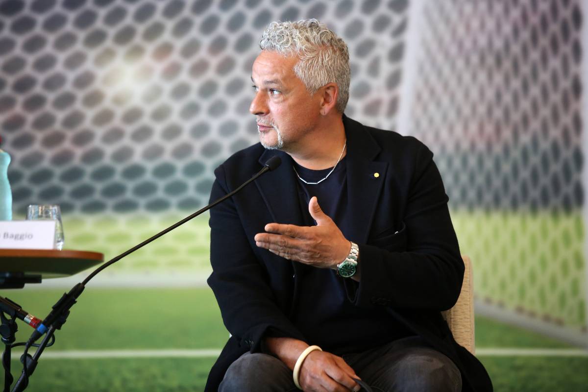 Roberto Baggio: "Pagherei per  giocare ancora. L’Arabia? Ho detto no a Real e Barcellona per la Nazionale"