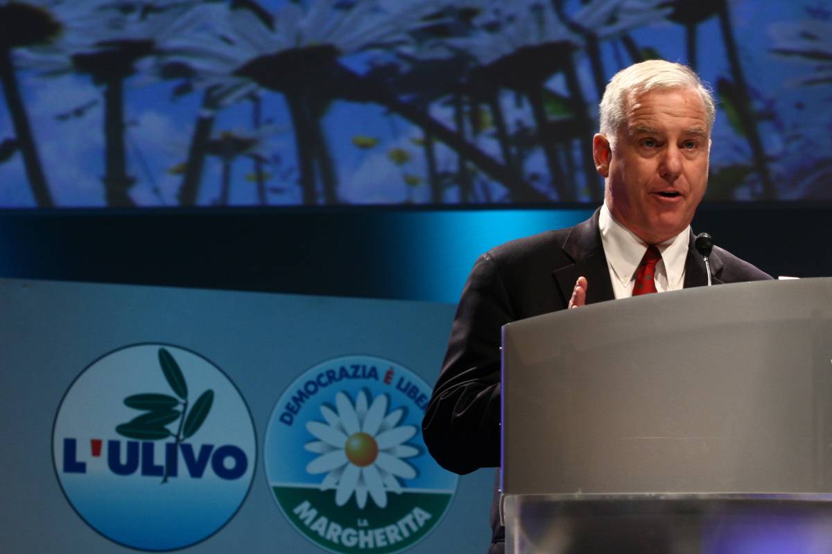 "Non crede nella democrazia": l'ex governatore dem Howard Dean attacca Salvini