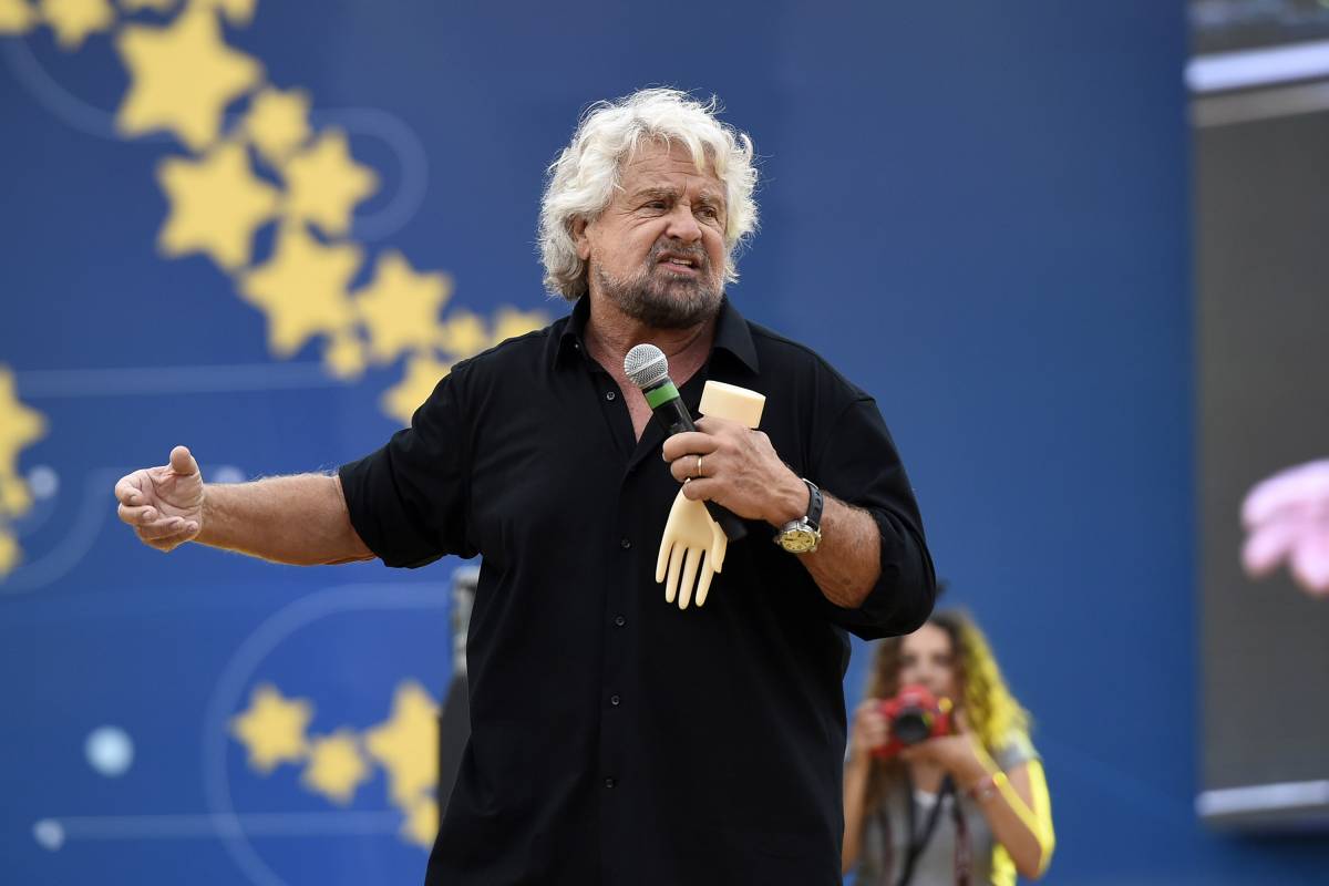 La versione di Grillo: "Ho agito col cuore"