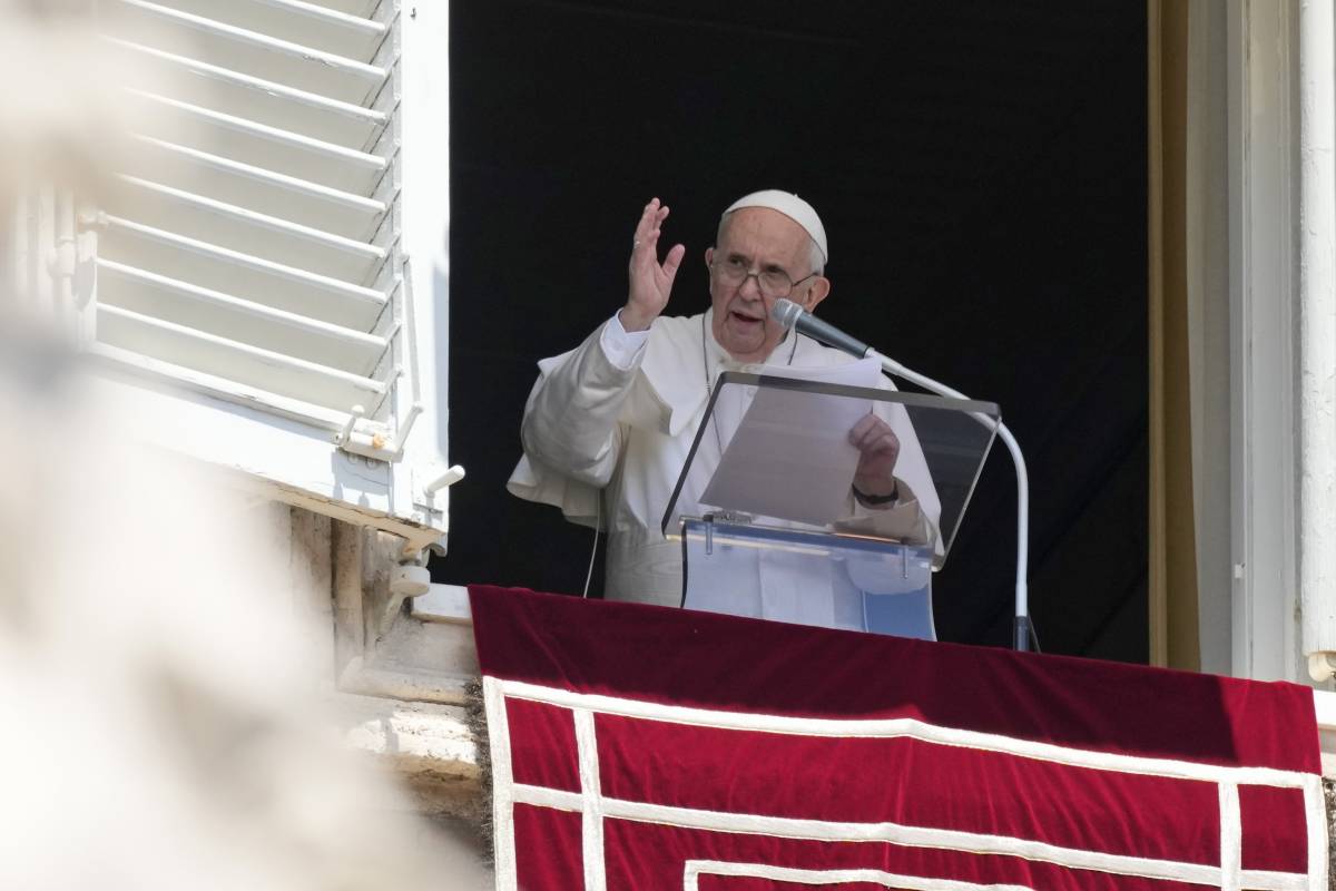Il Papa: "Mai pensato alle dimissioni"