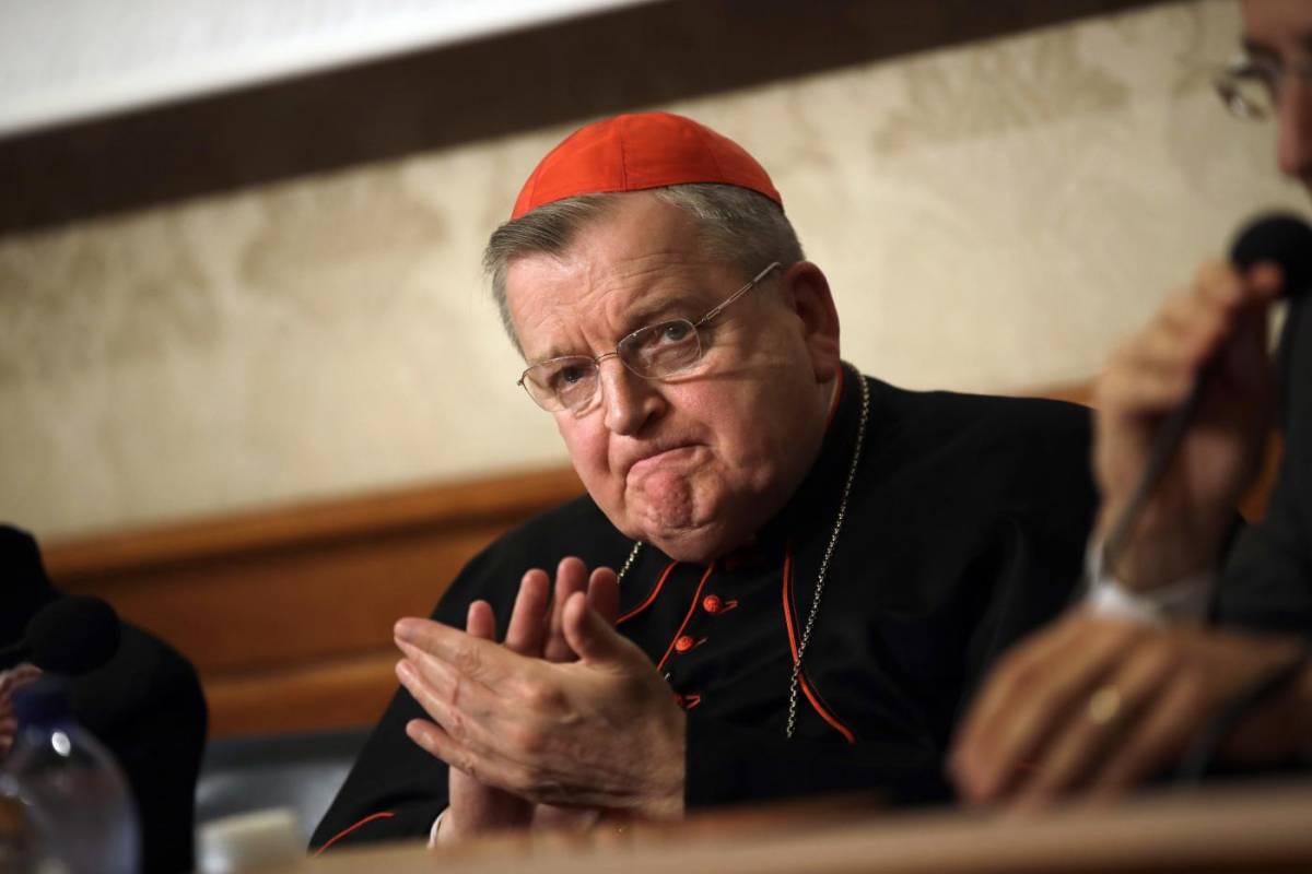La battaglia del cardinale Burke: il "principe" dei conservatori