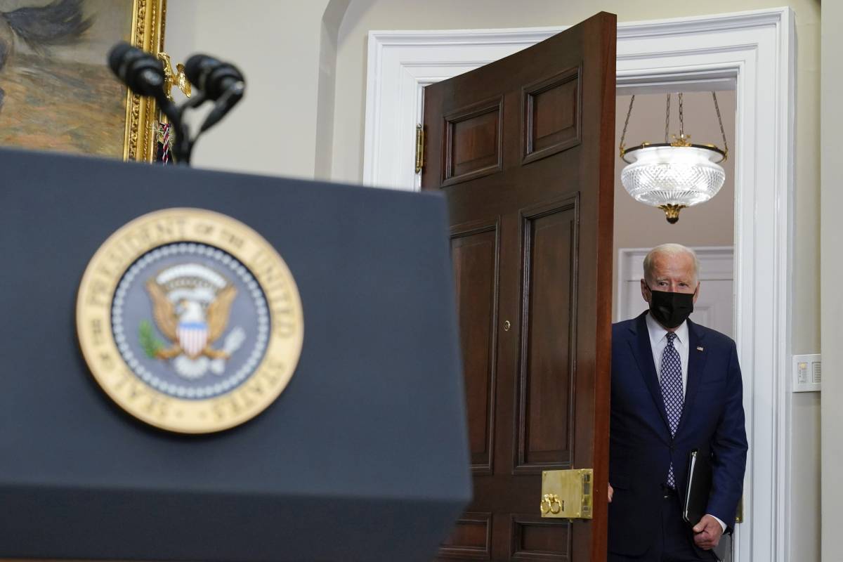 "È finita la guerra più lunga", così Biden annuncia il ritiro delle truppe dall'Afghanistan