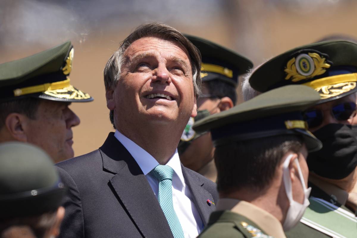 Bolsonaro legge il futuro: "Le mie tre alternative? Eletto, ucciso o arrestato"