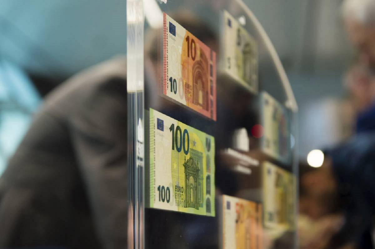 Arriva l'assegno da 1600 euro: cosa fare per averlo