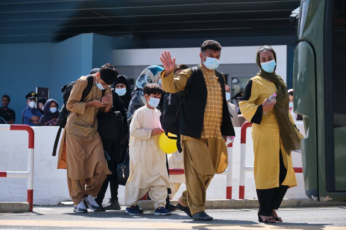 Kabul, è il giorno dell'addio. Razzi contro l'aeroporto fermati dallo scudo americano