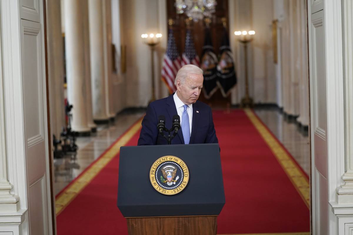 Biden prova a voltare pagina. Ma ora i segreti di Kabul imbarazzano il presidente