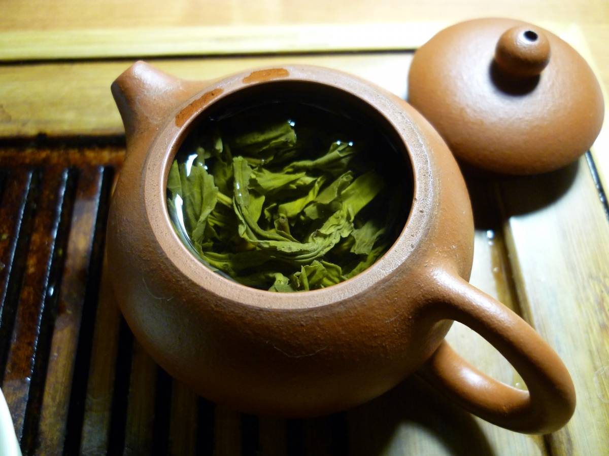 Tè verde, perché berlo tutti i giorni a 60 anni