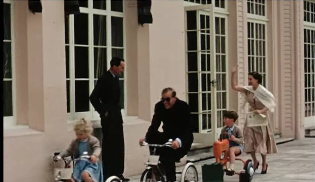 Il principe sul triciclo: spunta un video inedito di Filippo