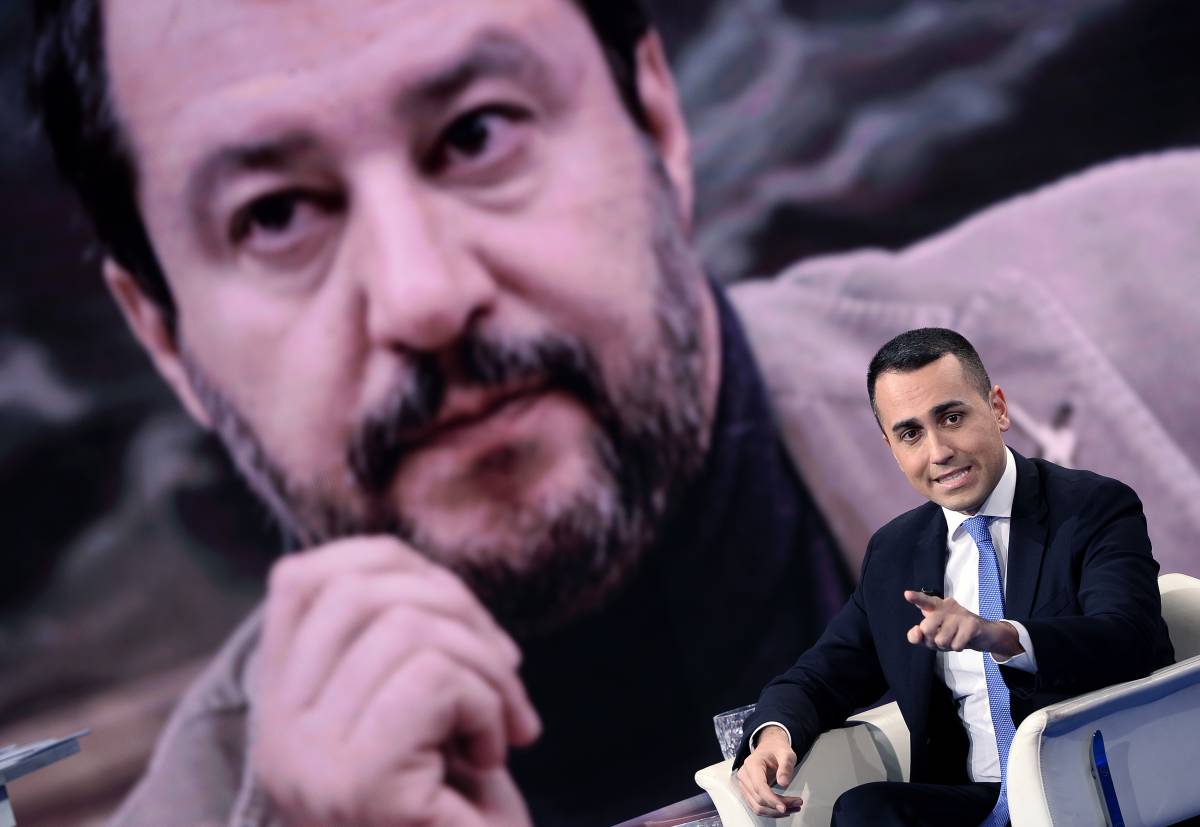Dal "ci capiamo" a "è un falso": le giravolte di Di Maio su Salvini