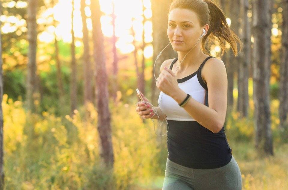 Camminare o correre: cosa è meglio per la salute