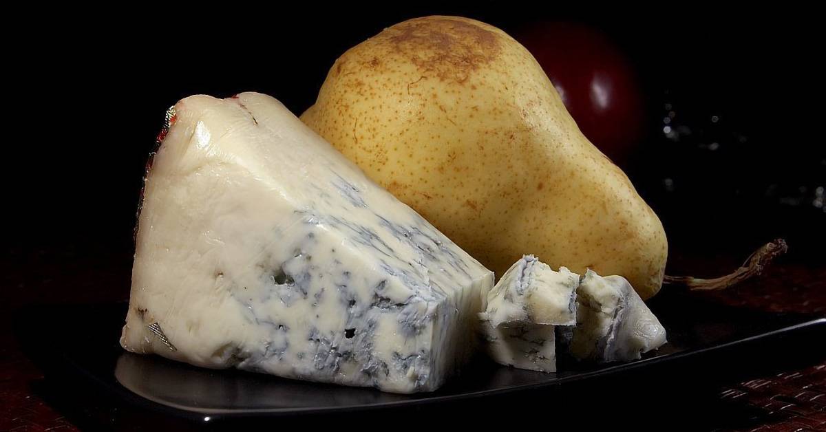 Gorgonzola, storie e leggende di un formaggio nato per caso