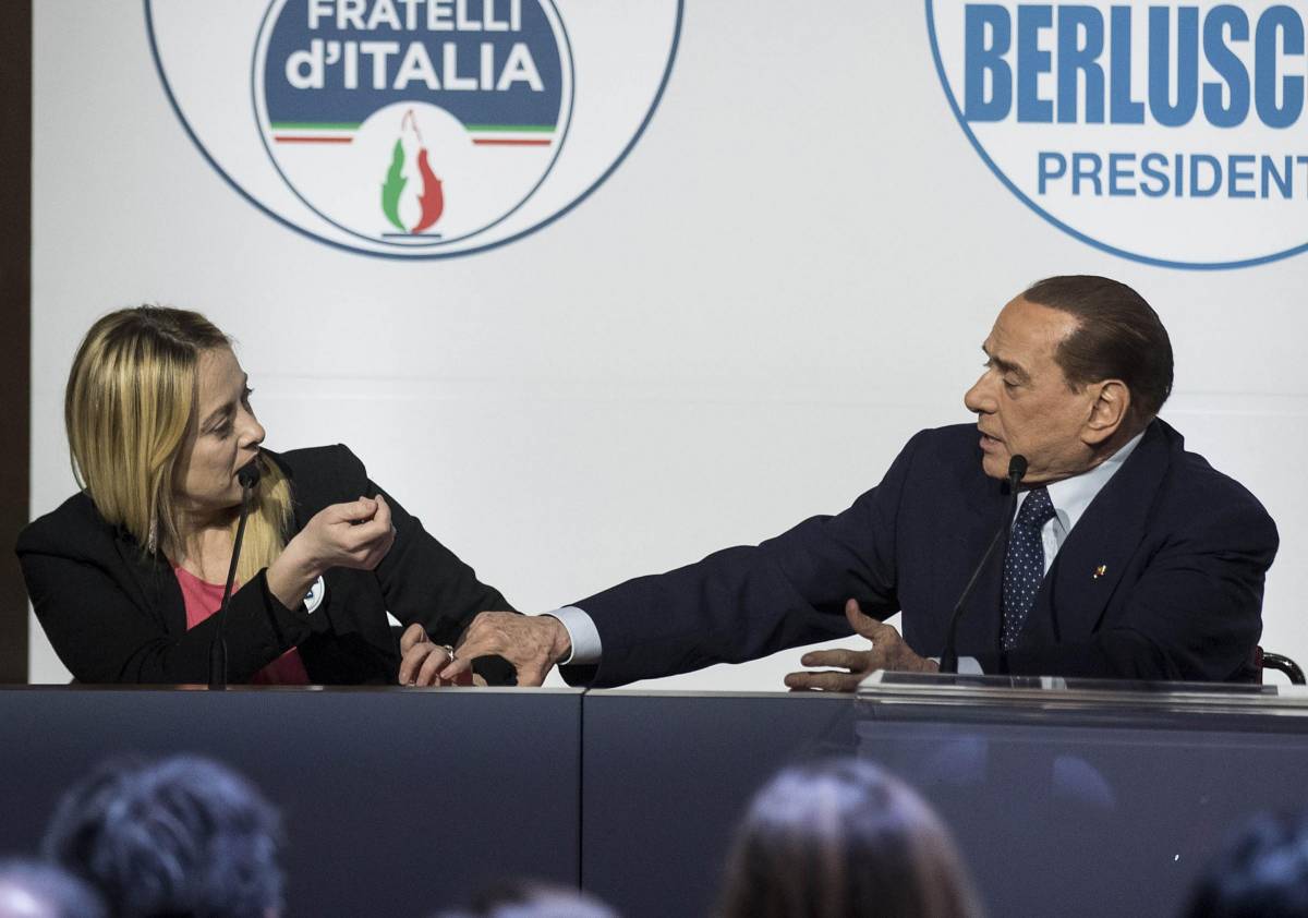Meloni e il nodo Colle: "Berlusconi garantisce la sovranità nazionale"