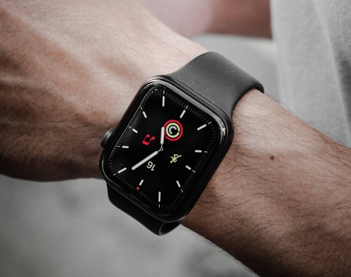 Se hai la febbre te lo dice Apple: le indiscrezioni sul Watch 8