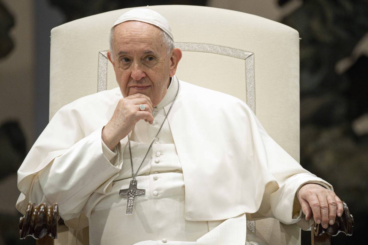 Il Papa ai genitori con figli gay: "Non li condanniamo"