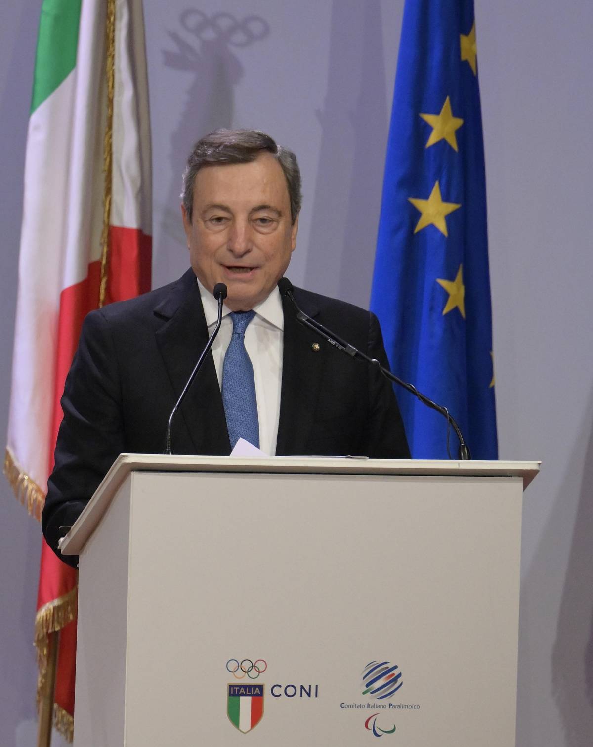 Draghi: "Avanti indipendentemente da chi ci sarà. Io nonno al servizio della Repubblica"