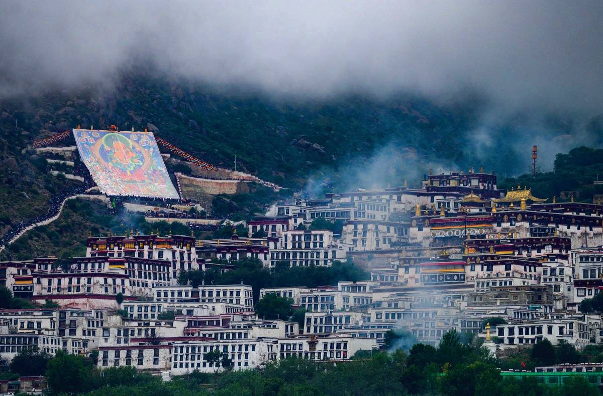 Tibet: se vieni a Lhasa non la riconoscerai