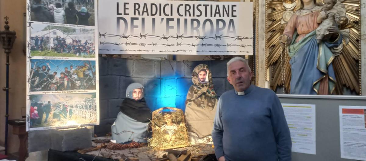I profughi e il filo spinato: il presepe di denuncia di Pisa