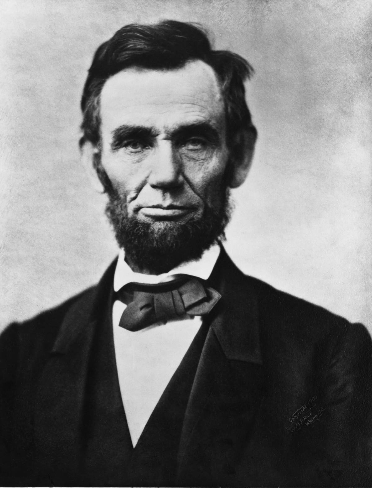 Grazie alla Cancel culture dalla capsula del tempo spunta la foto di Lincoln
